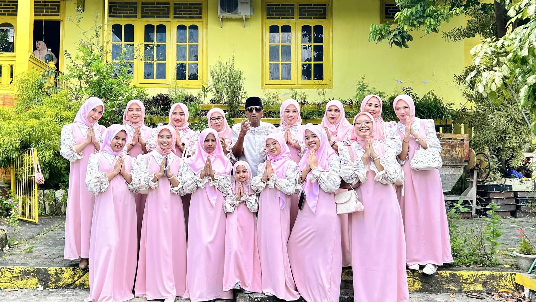 Momen perjalanan 10 dr. Raisa Astasia
