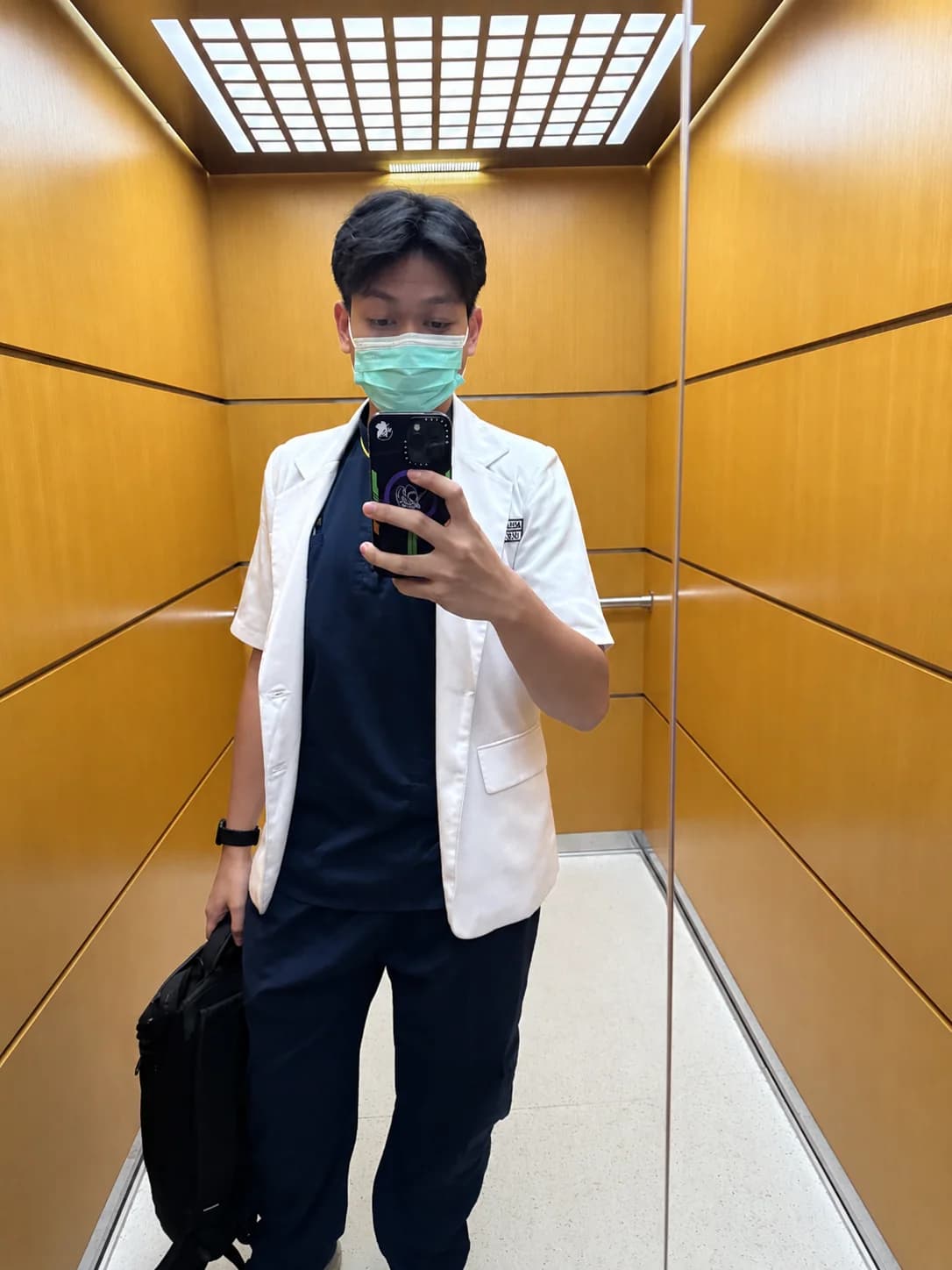 Momen perjalanan 1 dr. Adam Trojan Alisyahbana