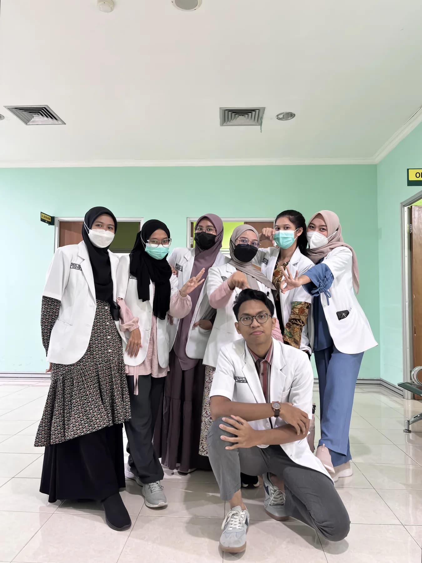 Momen perjalanan 7 dr. Indri Setiawati